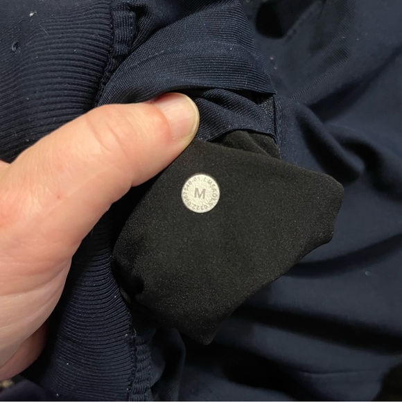 LULULEMON ~ Men’s ABC Warpstreme Joggers in True Navy Medium - Picture 16 of 16